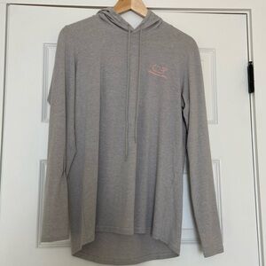 Vineyard Vines hooded long sleeve